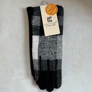 ComfyLuxe Apparel Black White Plaid Touch Gloves New with Tags
